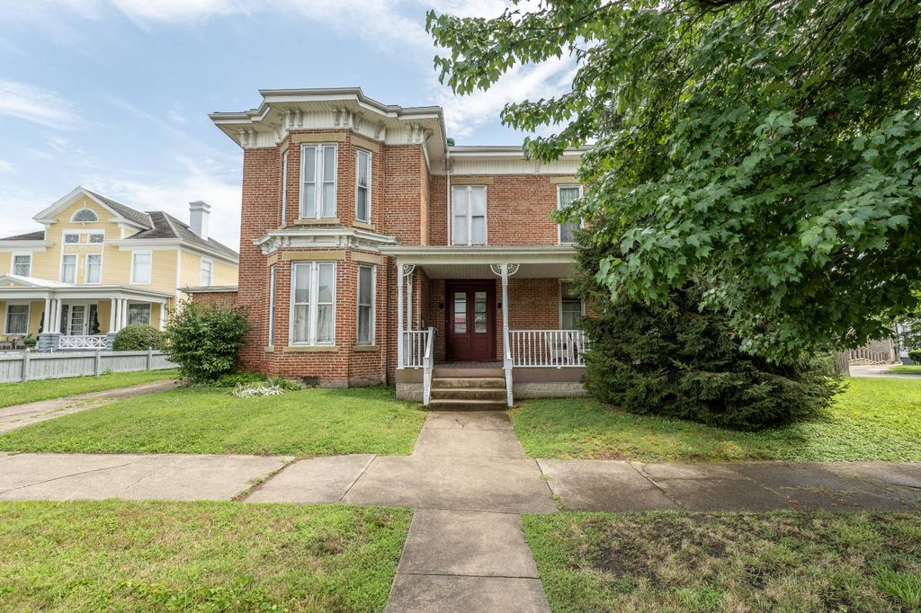 Real estate listing image