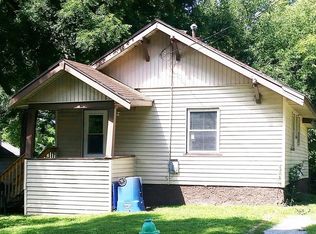 3120 7th St, Des Moines, IA 50313