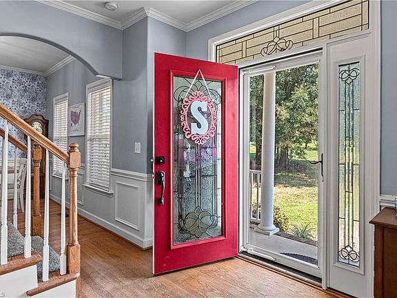 2nd image of 5356 Graycliff Ln