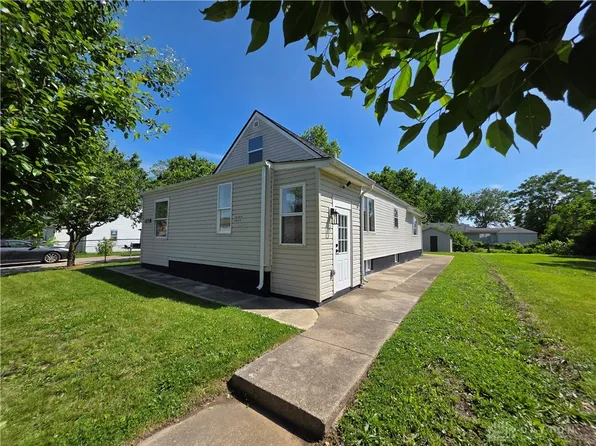 1365 Saint Adalbert Ave, Dayton, OH 45404