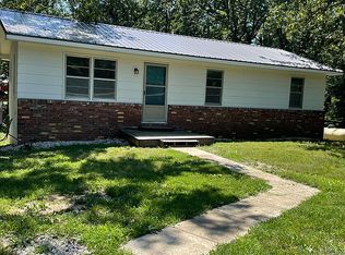 18270 Highway W W, Versailles, MO 65084