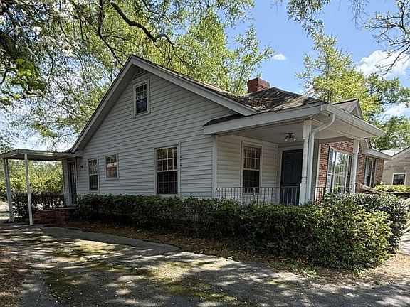 4th image of 109 Vernon St
