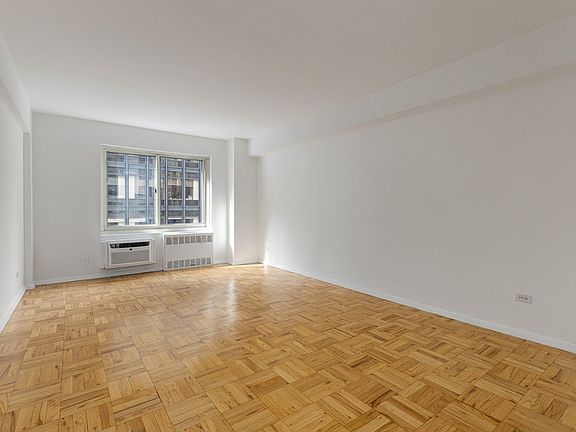 4th image of 249 E 48th St APT 7C
