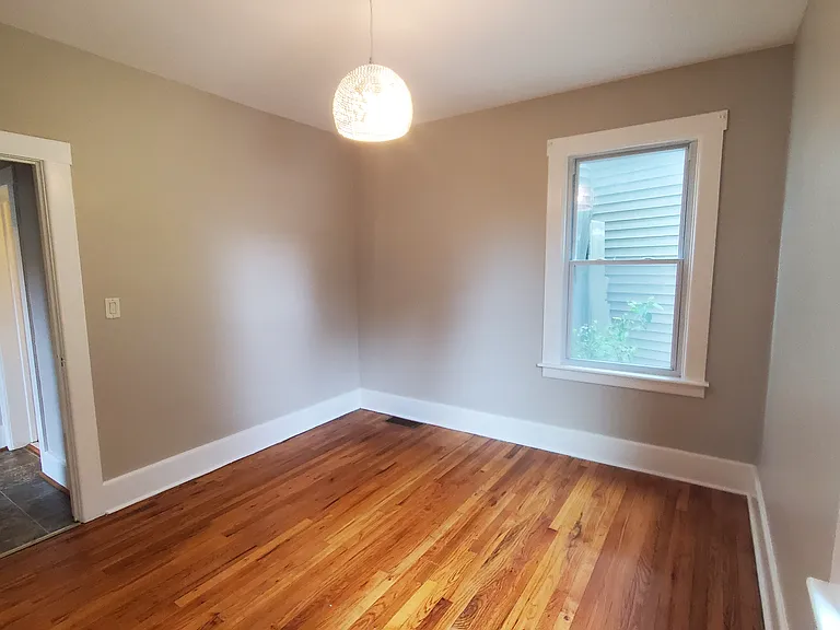 1020 Albany St #1 — Photo 15