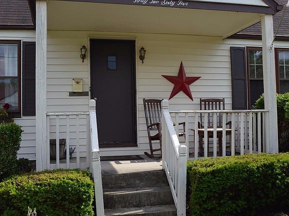 5th image of 4265 Glenway Ave