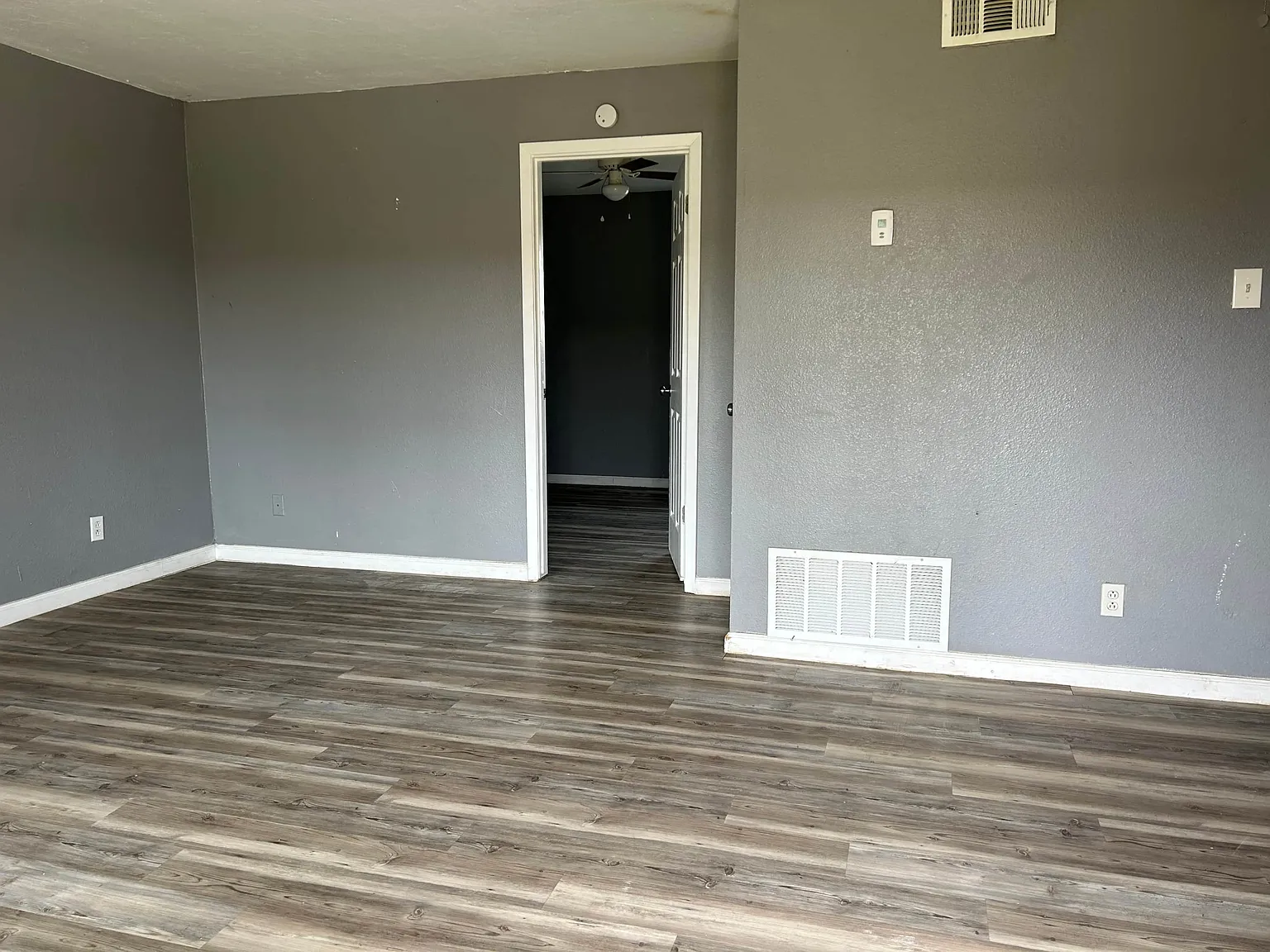 307 N 14th Street — Photo 3