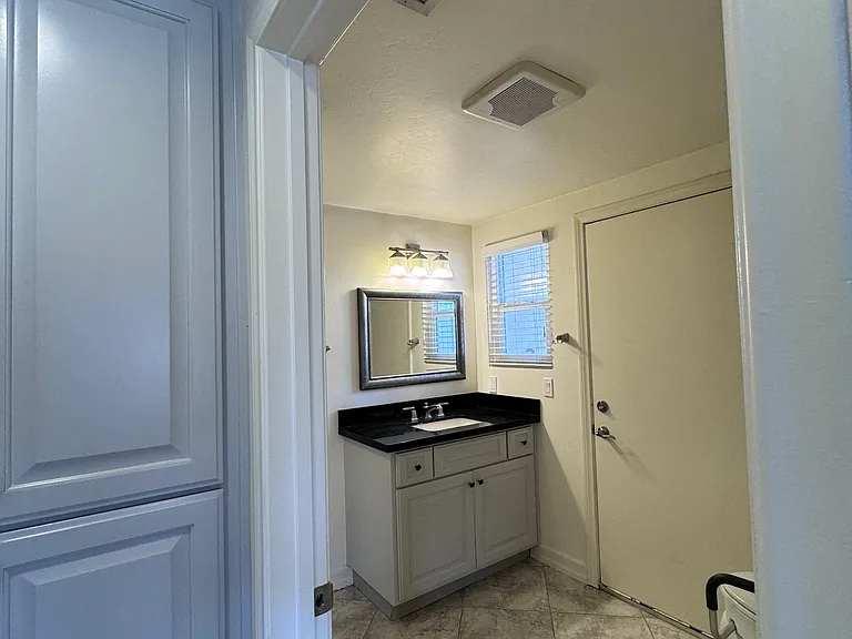 31056 Valley Center Rd — Photo 10