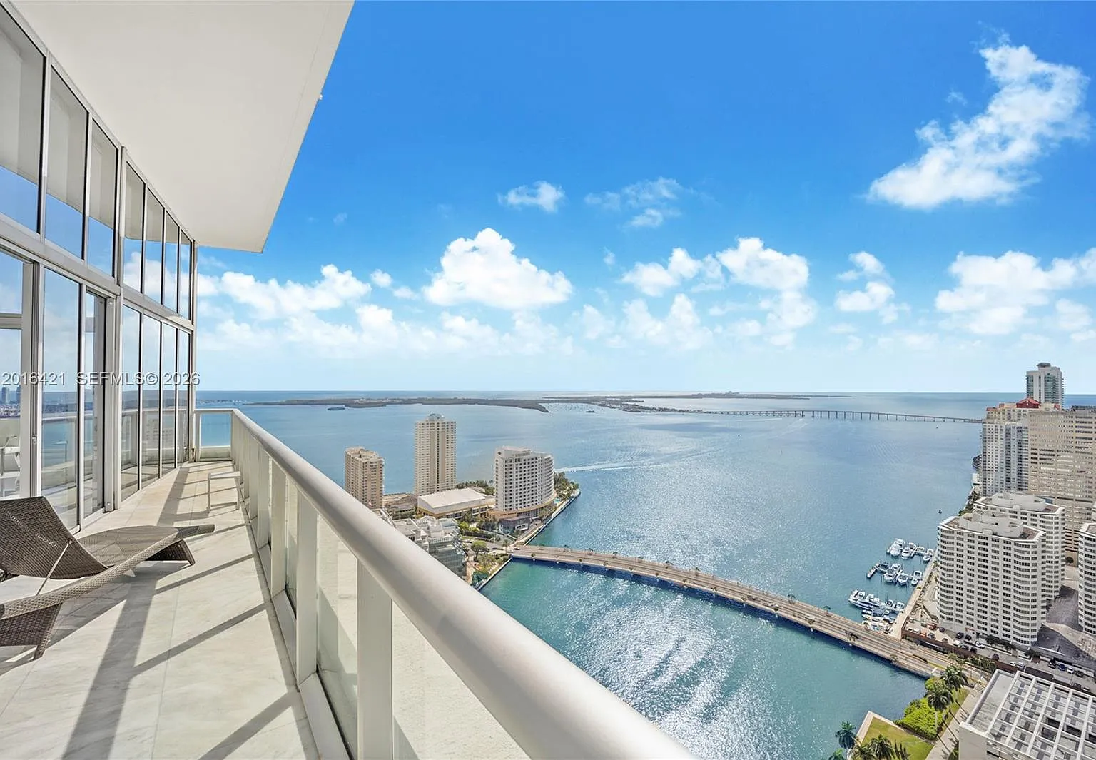 Icon Brickell — Photo 1