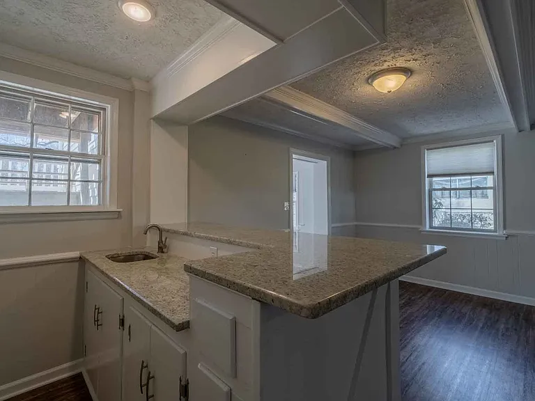 123 Temple Cir — Photo 24