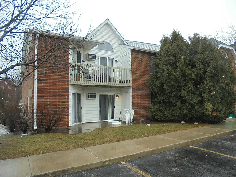 1334 Cunat Ct #2B — Photo 2
