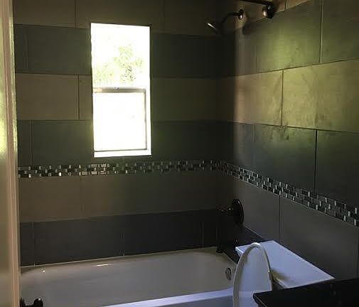 4th image of 18 Becker Dr #1