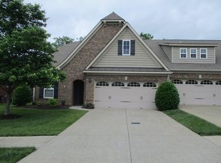 465 Stonegate Dr, Lebanon, TN 37090