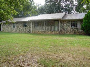 8268 Section Line Rd, Guntersville, AL 35976