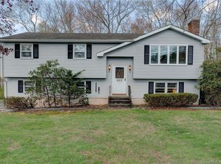 469 N Harwinton Ave, Plymouth, CT 06782