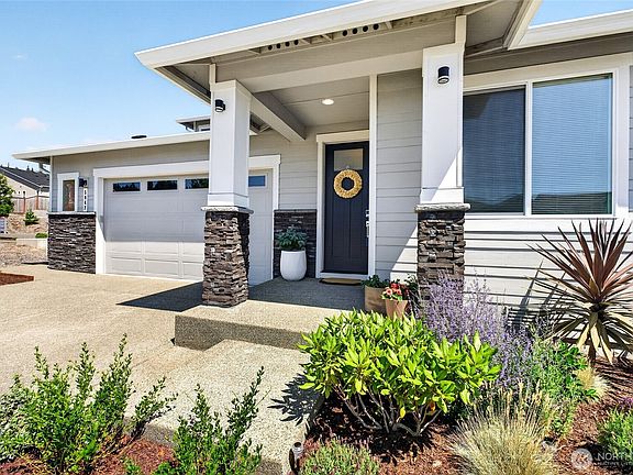 2nd image of 3847 SW Bigler Way