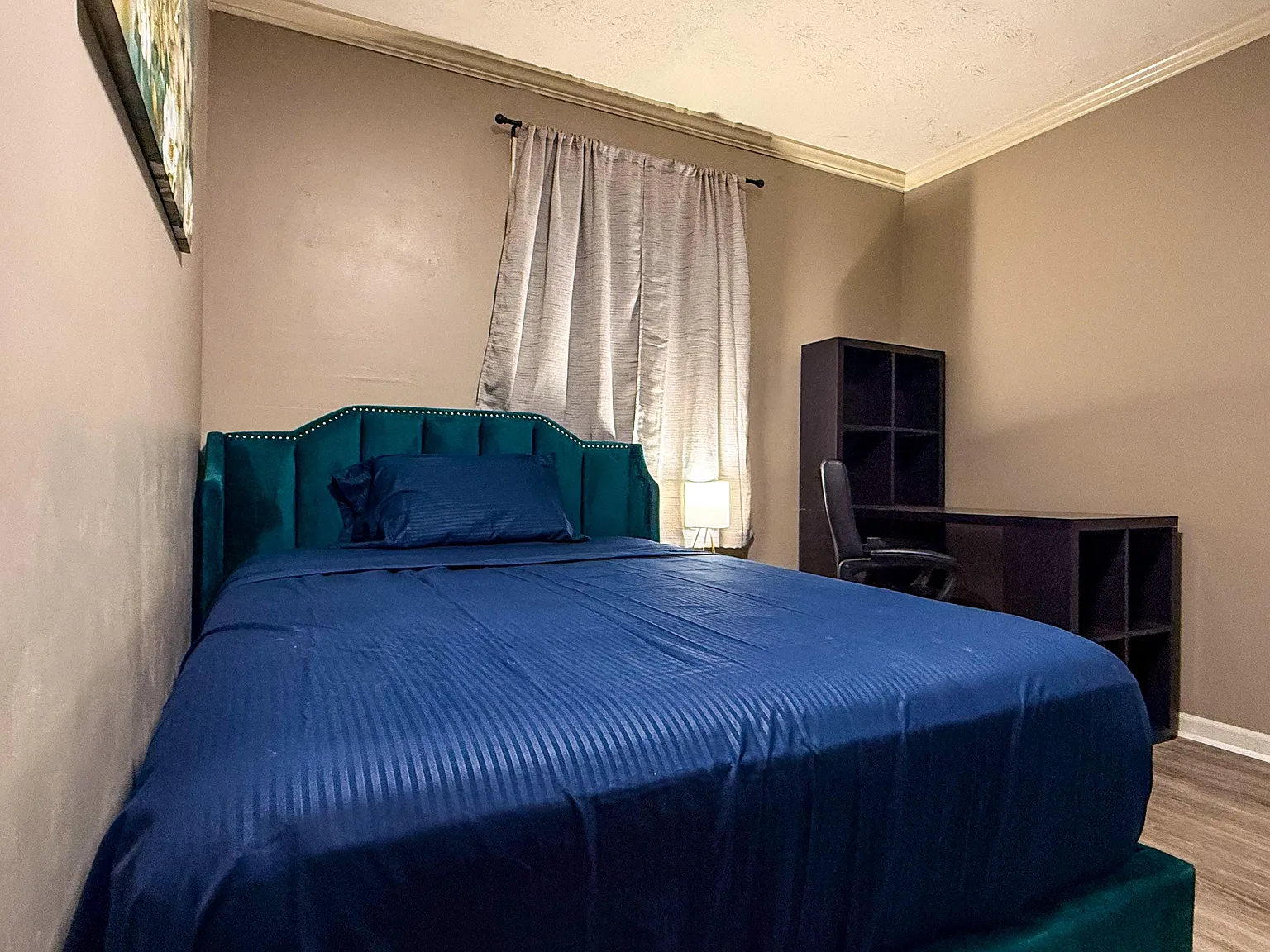 4 bed, 2.0 bath, 1679 sqft, $936 — Photo 2
