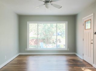 236 Park Pl, Des Moines, IA 50312