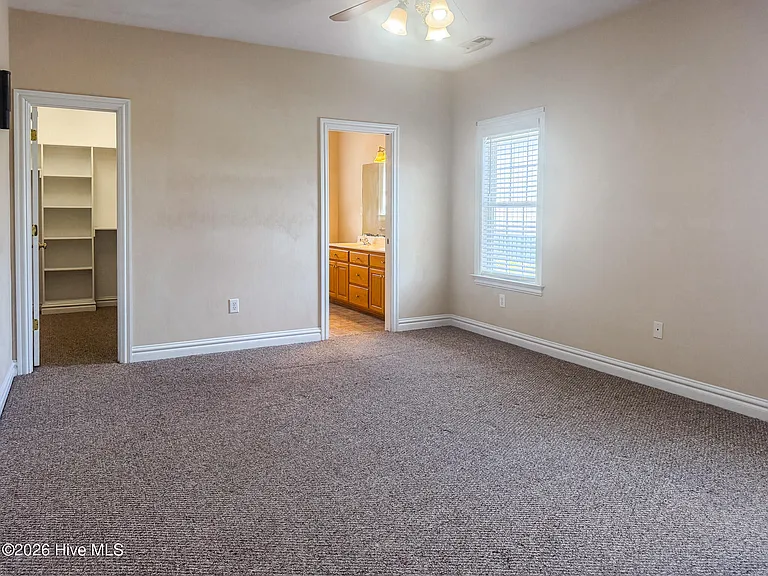 121 Scotland Rd — Photo 5