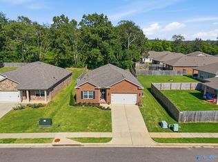 105 Branton Ct, New Market, AL 35761