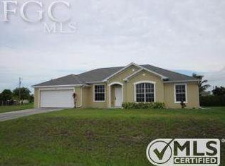 1923 NE 19th Ter, Cape Coral, FL 33909
