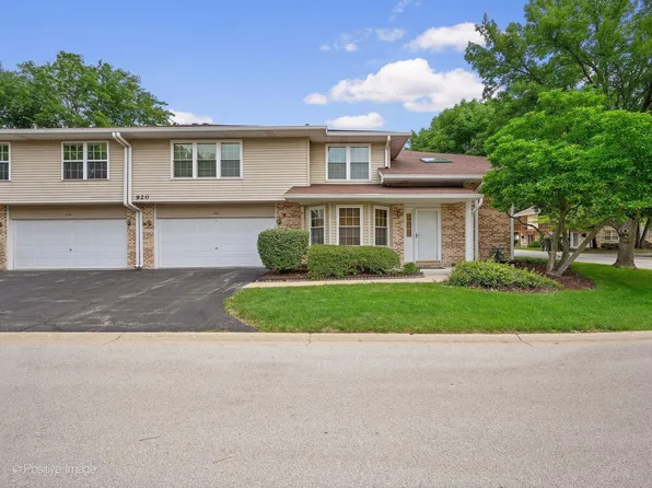 920 Elderberry Cir Unit 104, Naperville, IL 60563