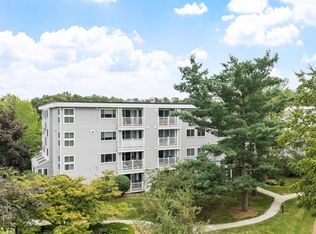 Chelmsford Village, Chelmsford, MA 01824