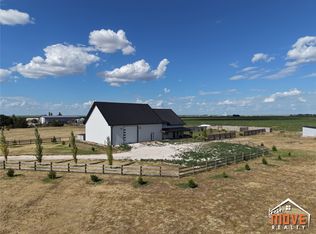 1828 Ontario Dr, Sublette, KS 67877