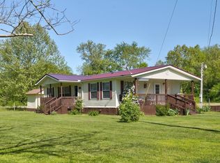 9290 Salt Lick Rd, Tollesboro, KY 41189