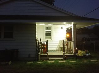 2098 Bomber Ave, Ypsilanti, MI