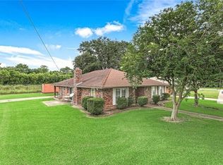 1813 W 1st St, Belle Chasse, LA 70037