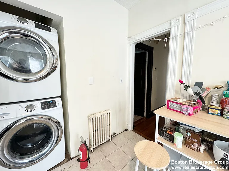692 Columbia Rd #3 — Photo 10