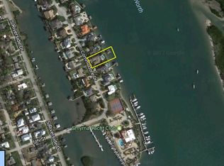 1217 Commodore Dr, New Smyrna Beach, FL 32168