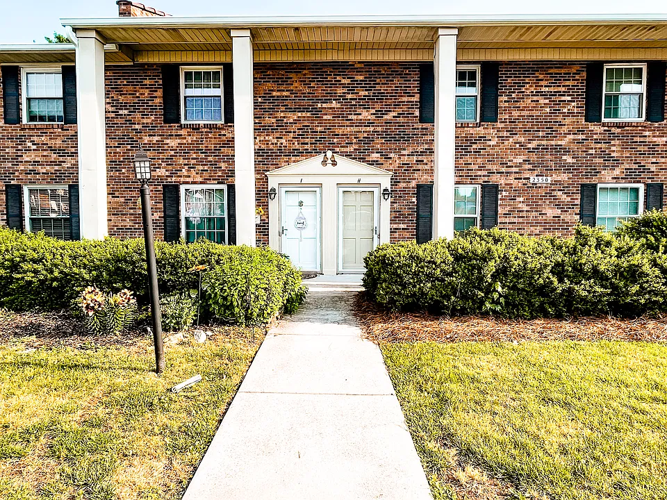 2350 E Bay Meadows Ct #H