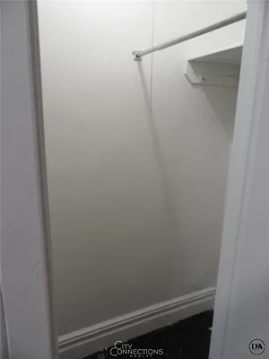 Rented by City Connections Realty | media 19