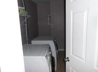 592 Telluride Dr, Gilberts, IL 60136