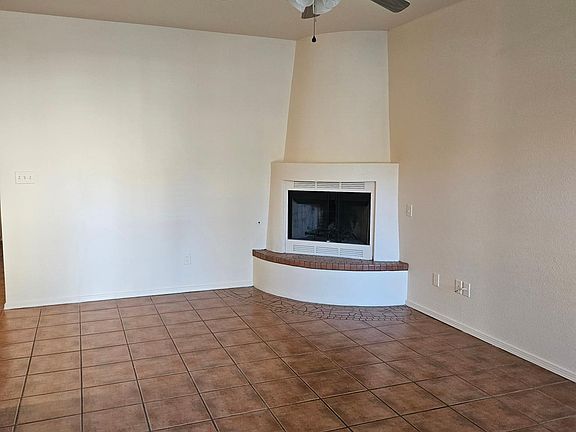3rd image of 1251 S Espina St