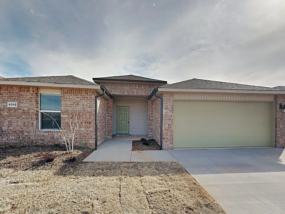 4312 Colt Dr