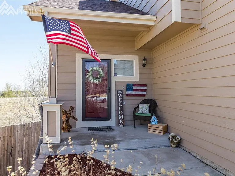 5095 Prairie Grass Ln — Photo 3