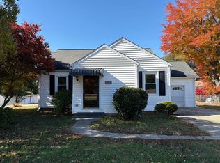 2670 Darrow Rd, Walkertown, NC 27051