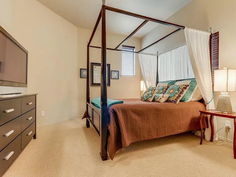 7005 Kenswick Dr — Photo 10