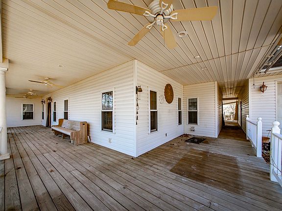2nd image of 160 Fox Tail Ln