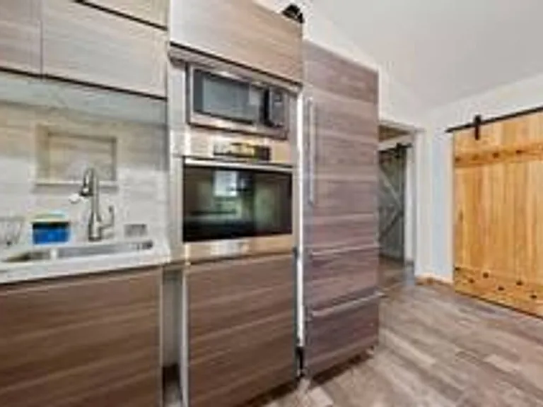 3920 Mountain Trl — Photo 7