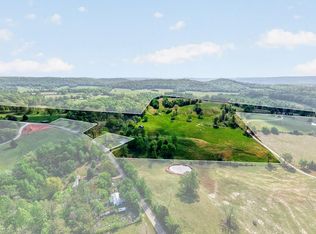 515 Jericho Rd, Quebeck, TN 38579