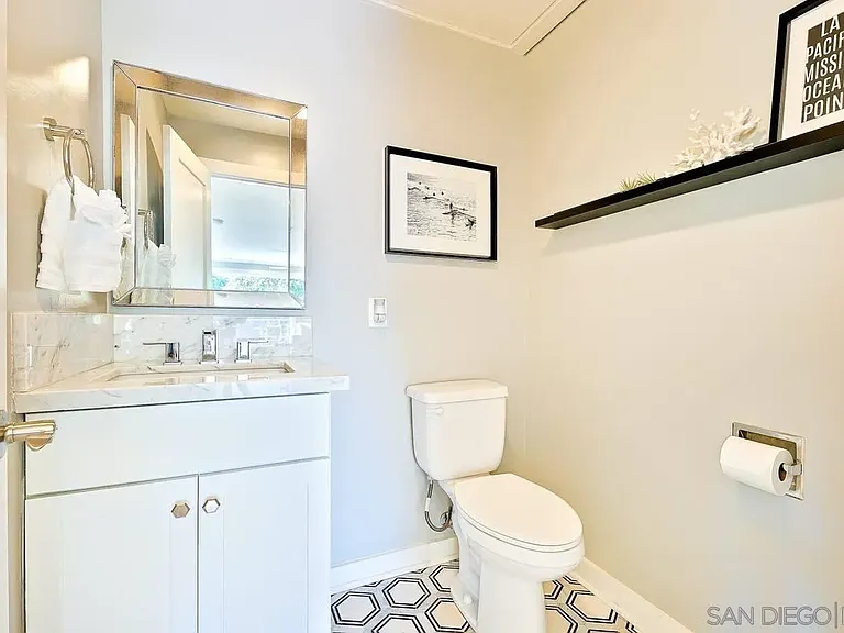 7904 Calle De La Plata — Photo 25