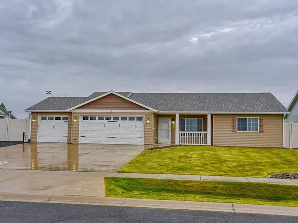 1808 E 6th St, Deer Park, WA 99006