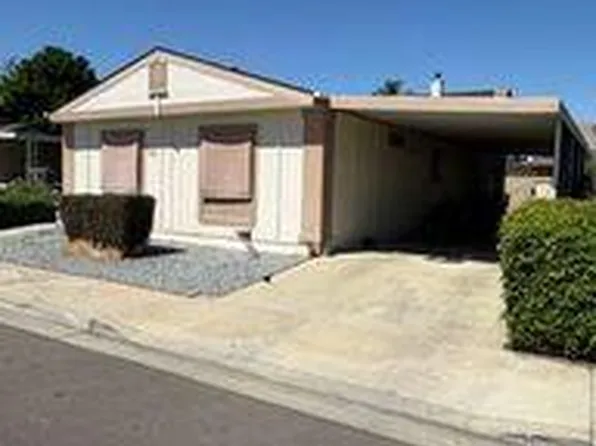 5212 W La Vida Avenue #9, Visalia, CA 93277
