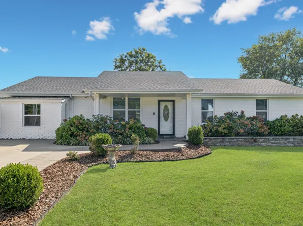 314 Lake Farm Rd, Smyrna, TN 37167