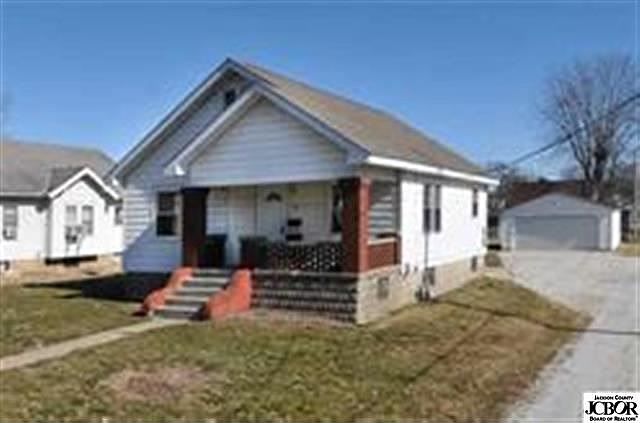 1st image of 714 N Elm St