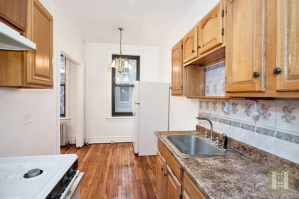 Sold by Halstead Real Estate | media 24