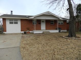 413 NW 57th St, Lawton, OK 73505